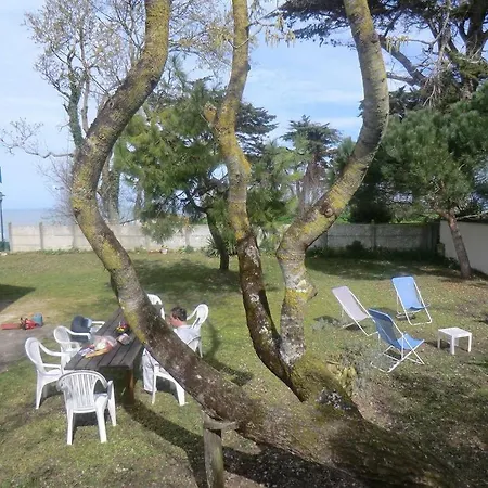 Maison Bord De Oléron 20m Et Jardin Clos * La Brée-les-Bains